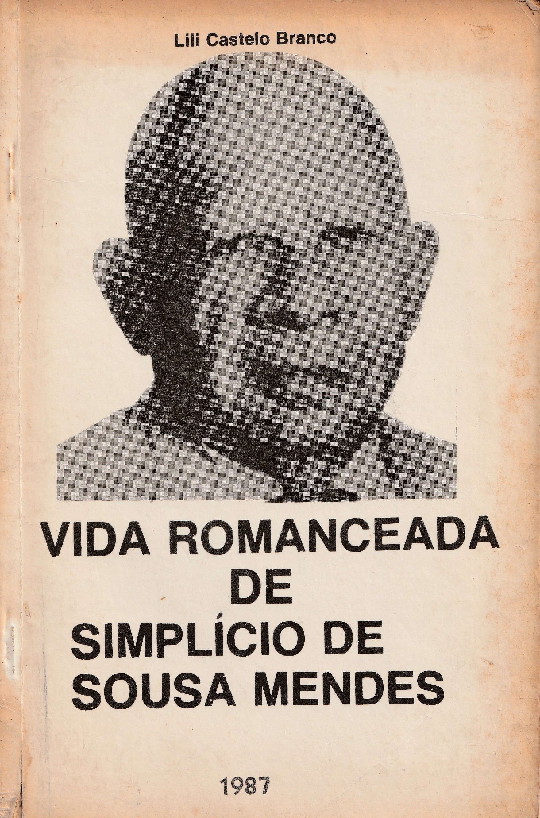 Vida Romanceada de Simplício Mendes de Lili Castelo Branco.